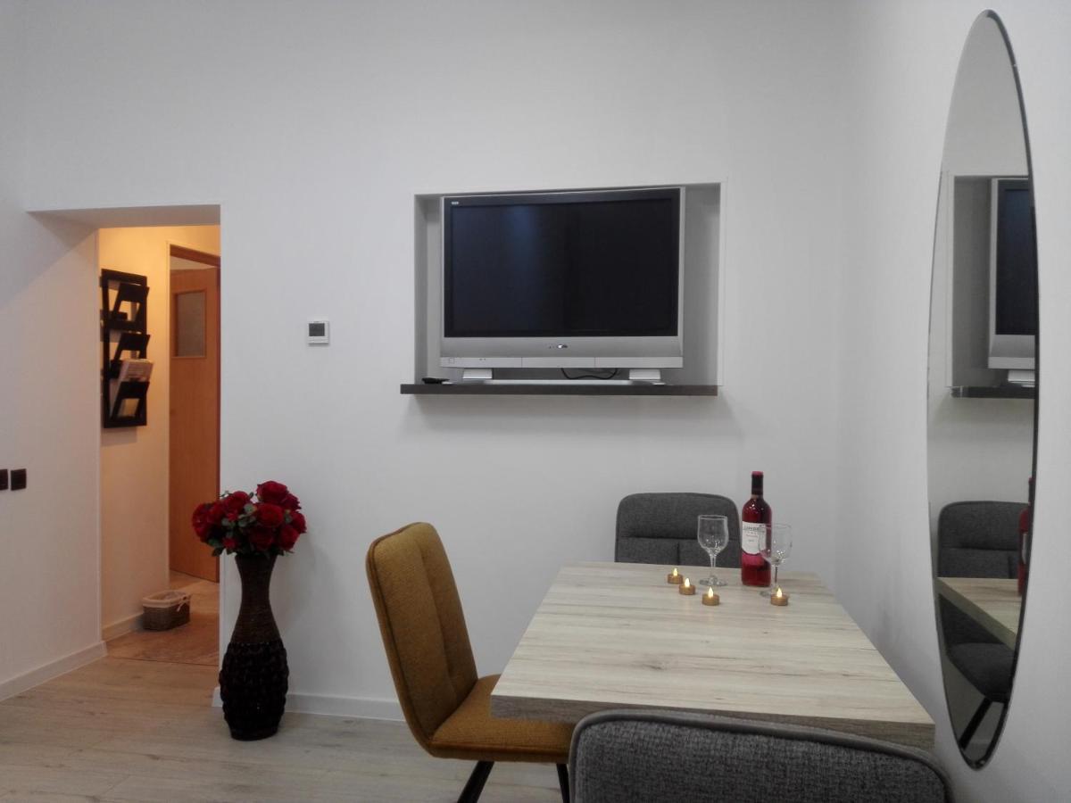 A. Einstein 9A Apartament Kolozsvár Szoba fotó